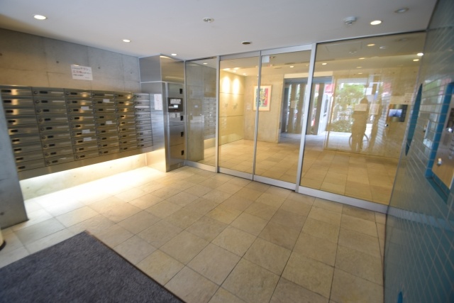 建物エントランス