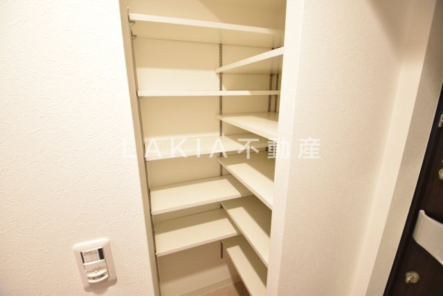 収納