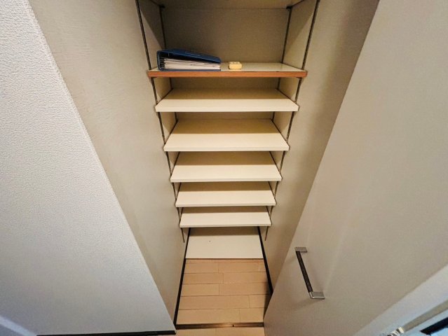 収納