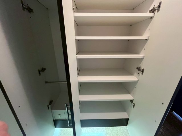収納