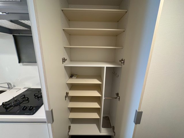 収納