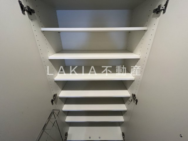 収納