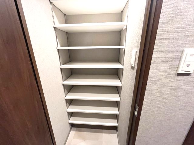 収納
