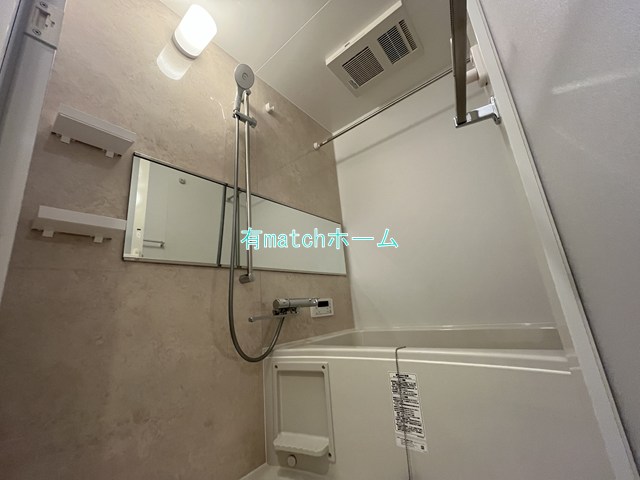 シャワールーム
