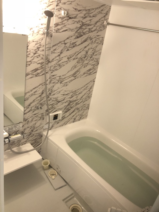 シャワールーム