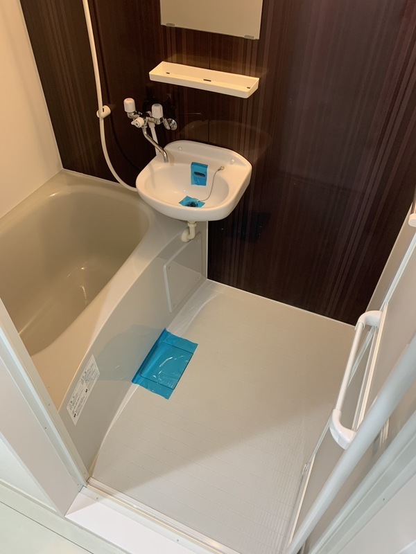 シャワールーム