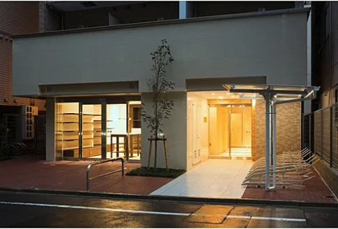 建物エントランス
