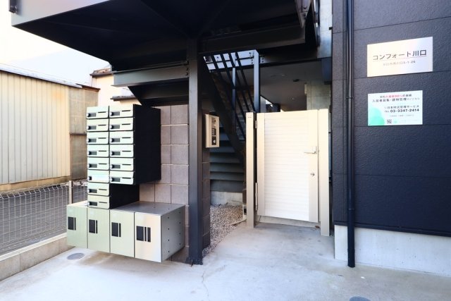 建物エントランス