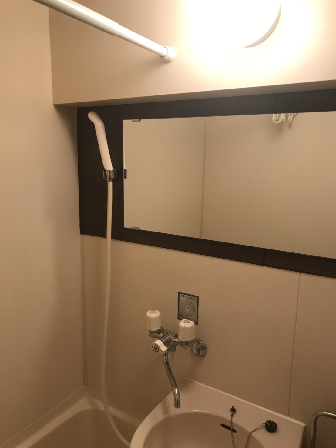 シャワールーム