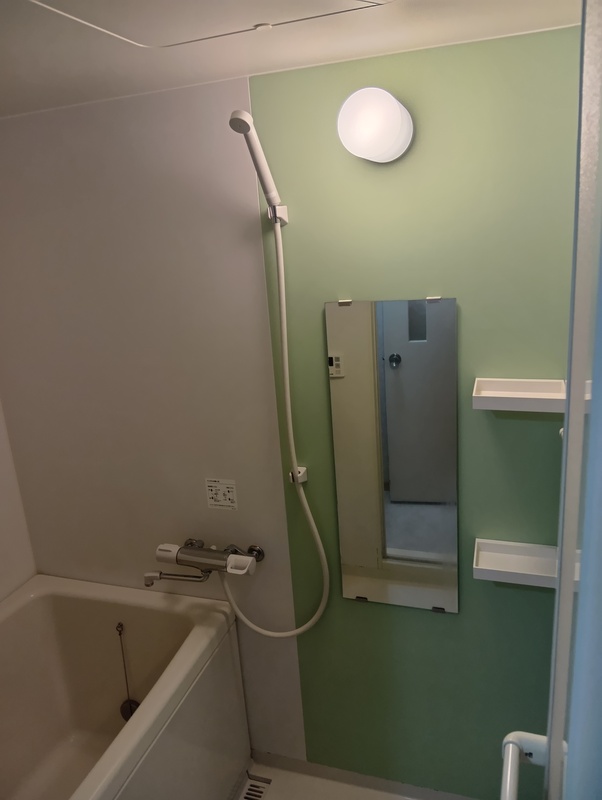 シャワールーム