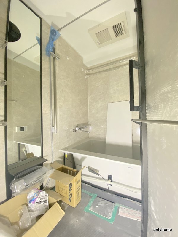 シャワールーム