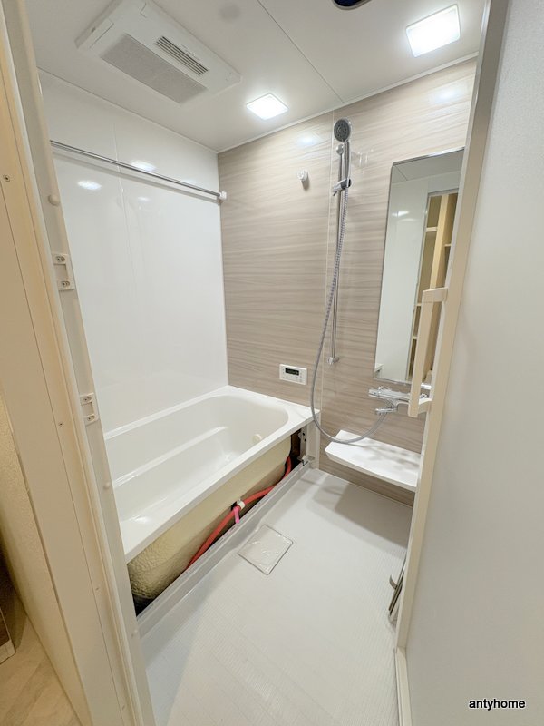 シャワールーム