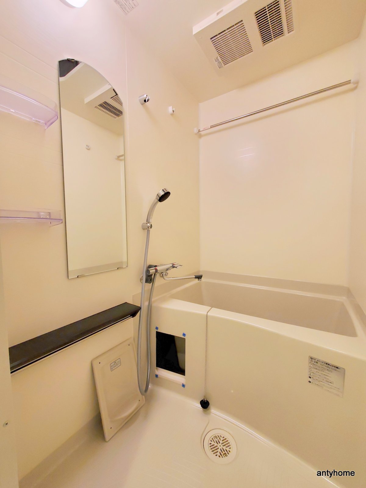 シャワールーム