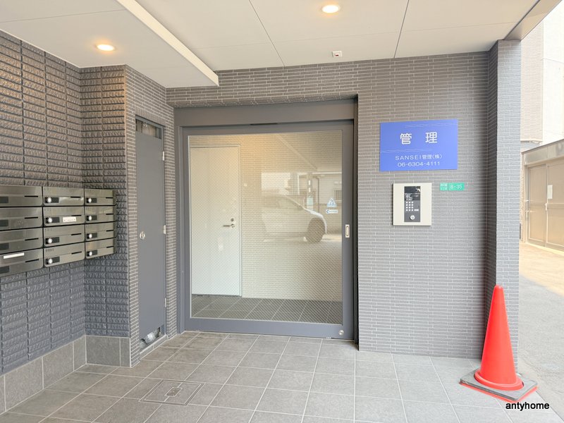 建物エントランス