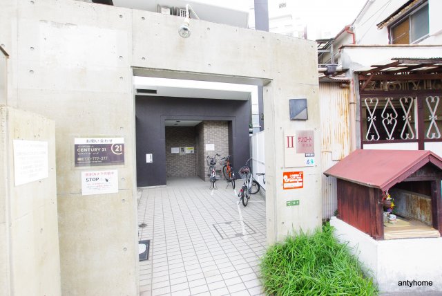 建物エントランス