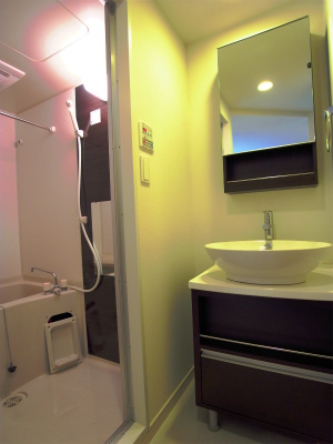 シャワールーム