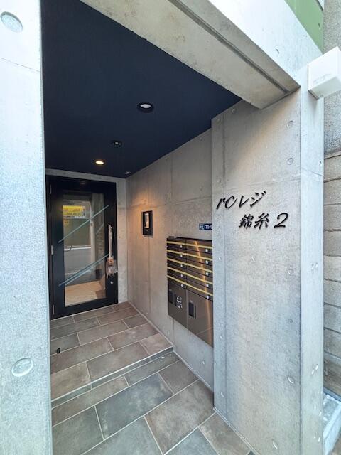 建物エントランス