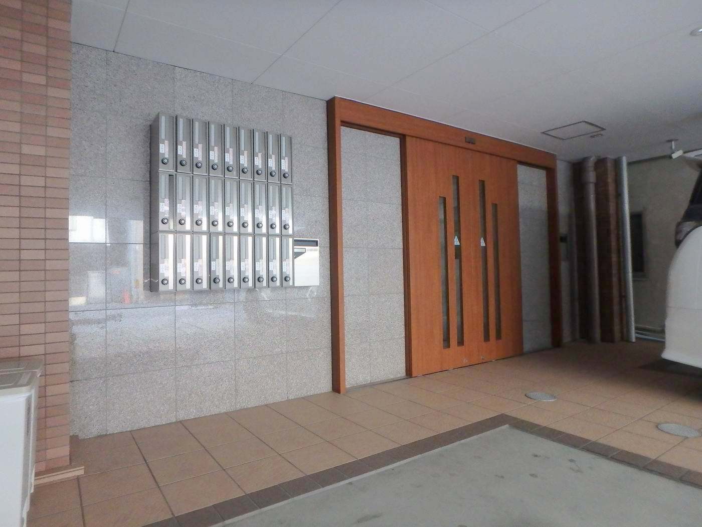 建物エントランス