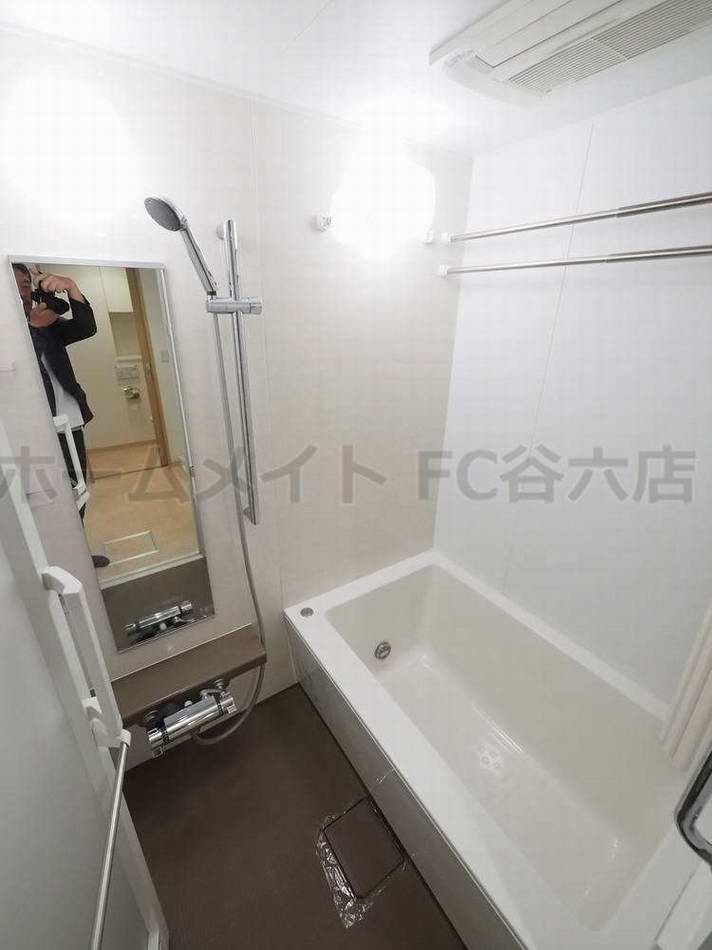 シャワールーム