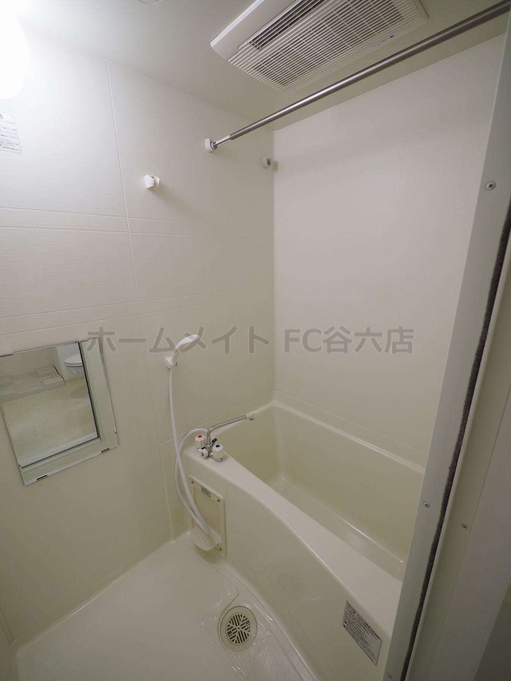 シャワールーム