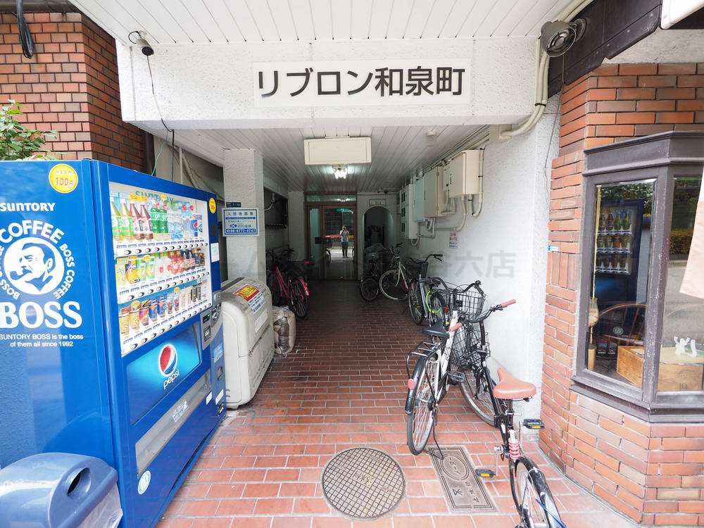 建物エントランス