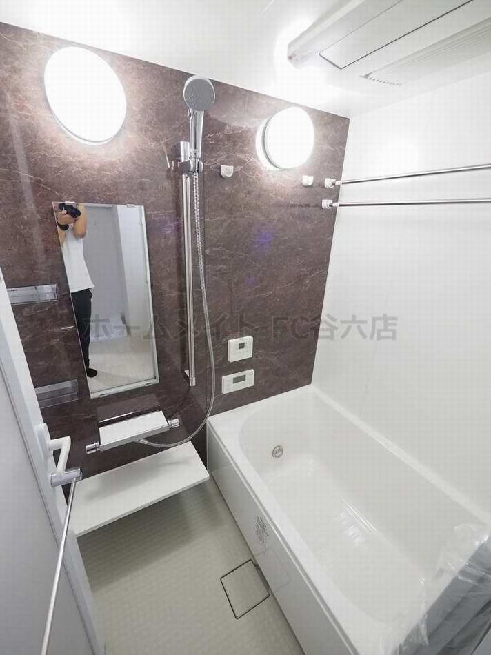 シャワールーム