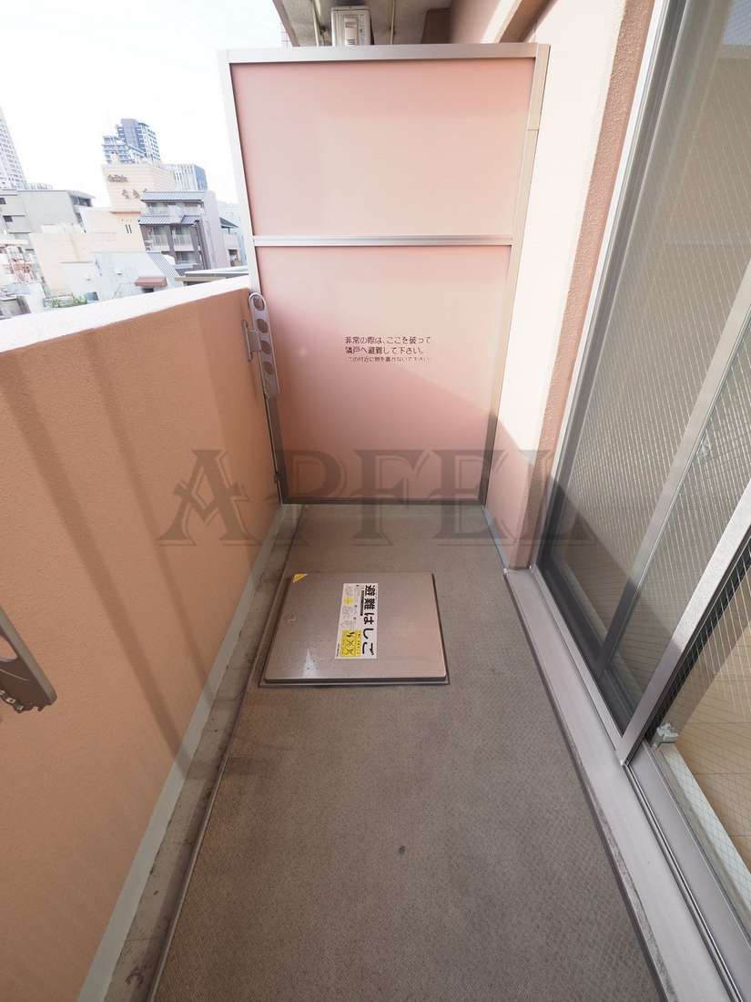 バルコニー