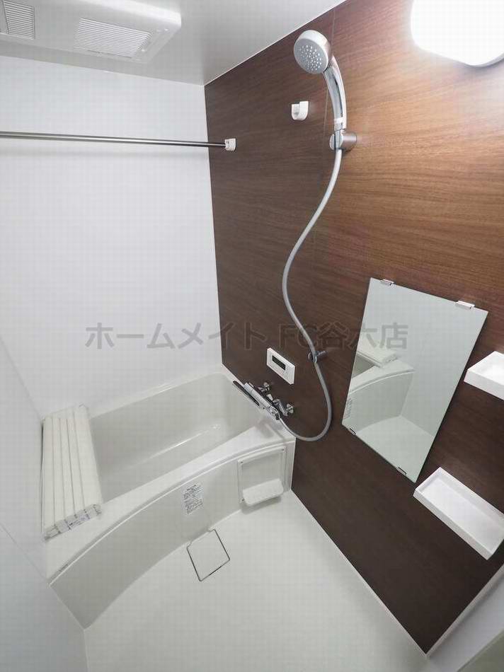 シャワールーム