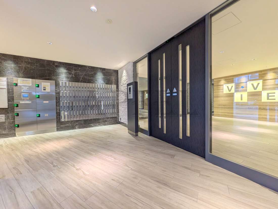 建物エントランス