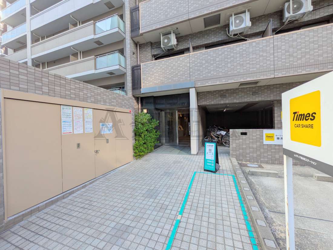 建物エントランス