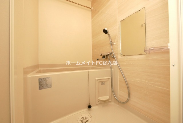 シャワールーム