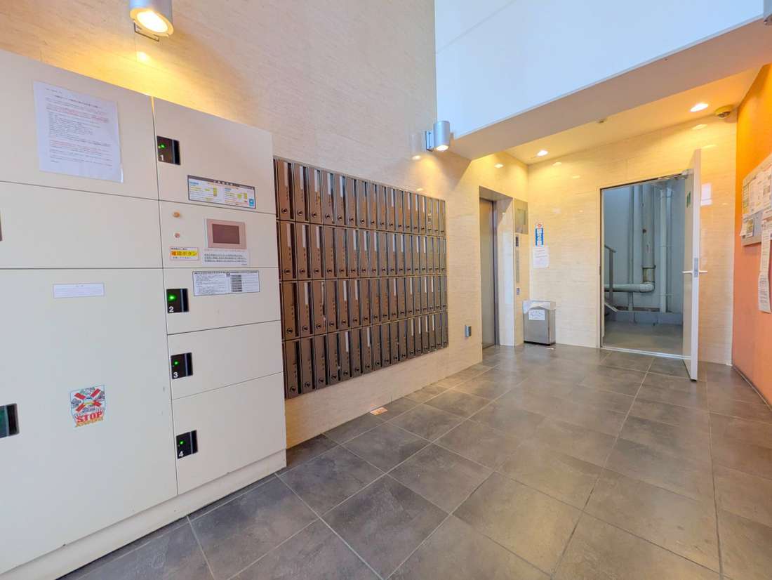 建物エントランス