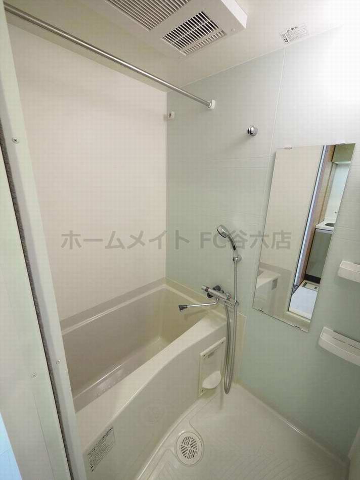 シャワールーム