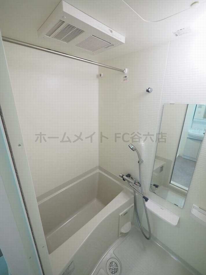 シャワールーム