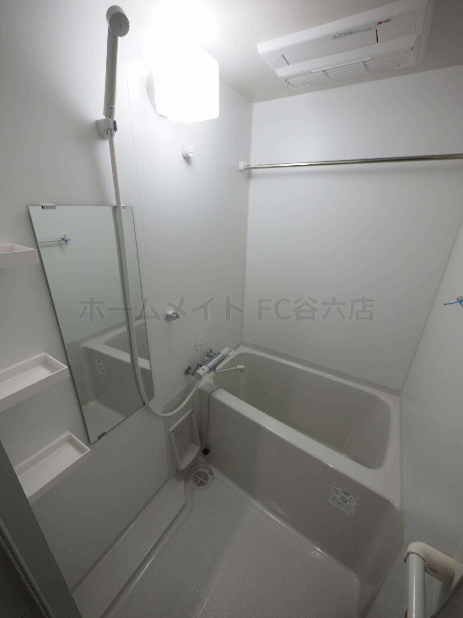 シャワールーム