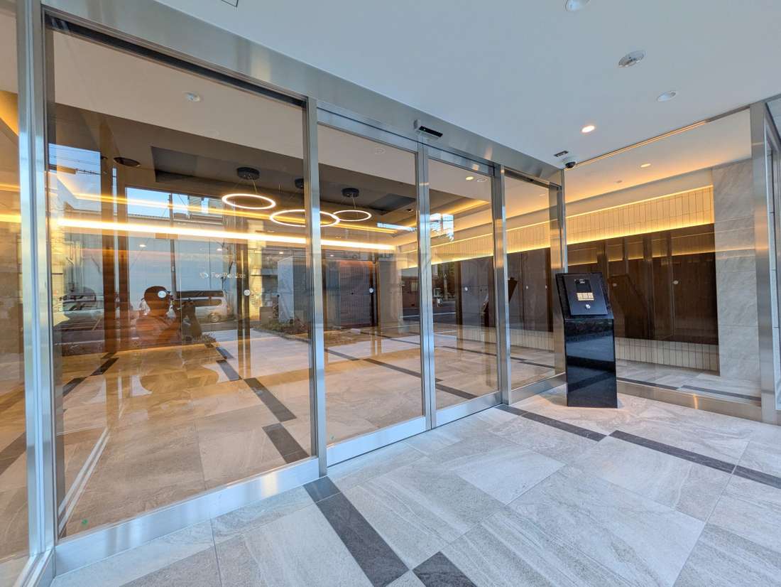 建物エントランス