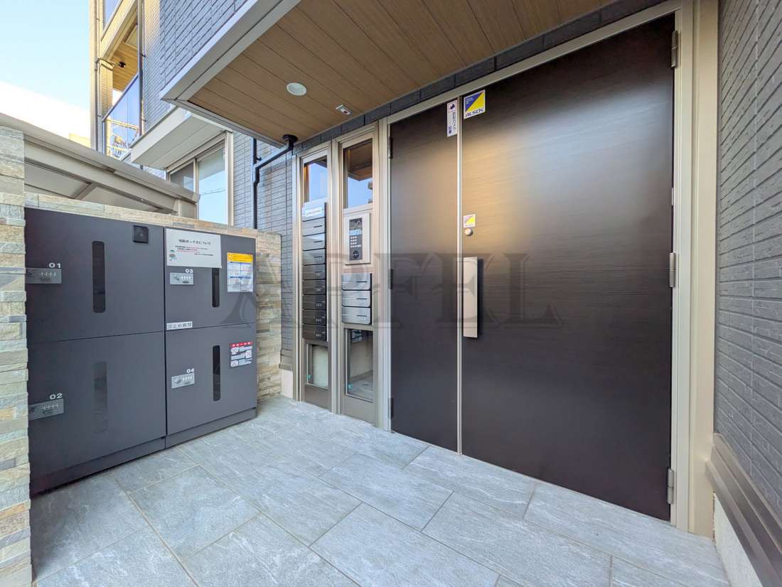 建物エントランス