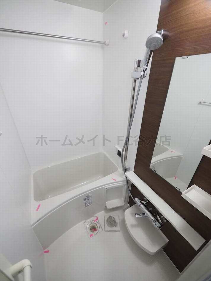 シャワールーム