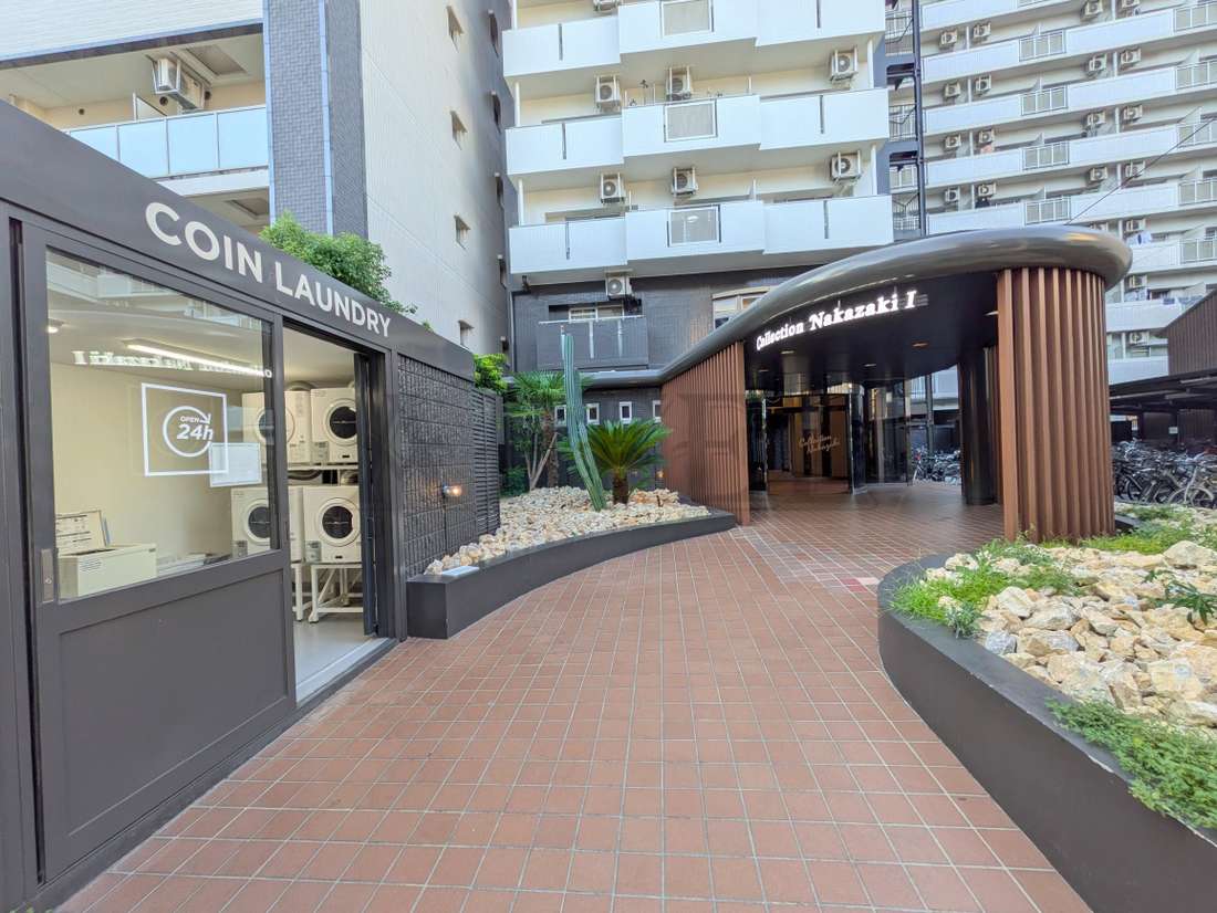 建物エントランス