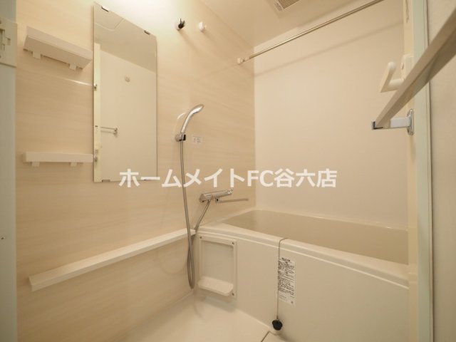 シャワールーム