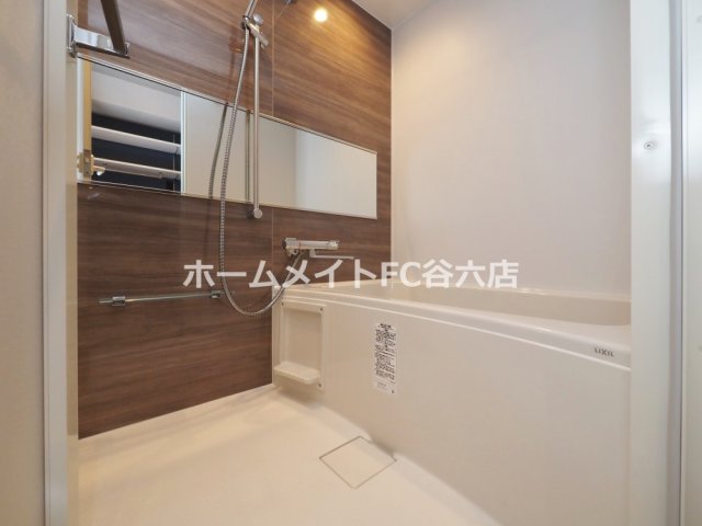 シャワールーム