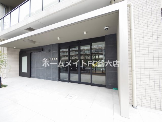 建物エントランス