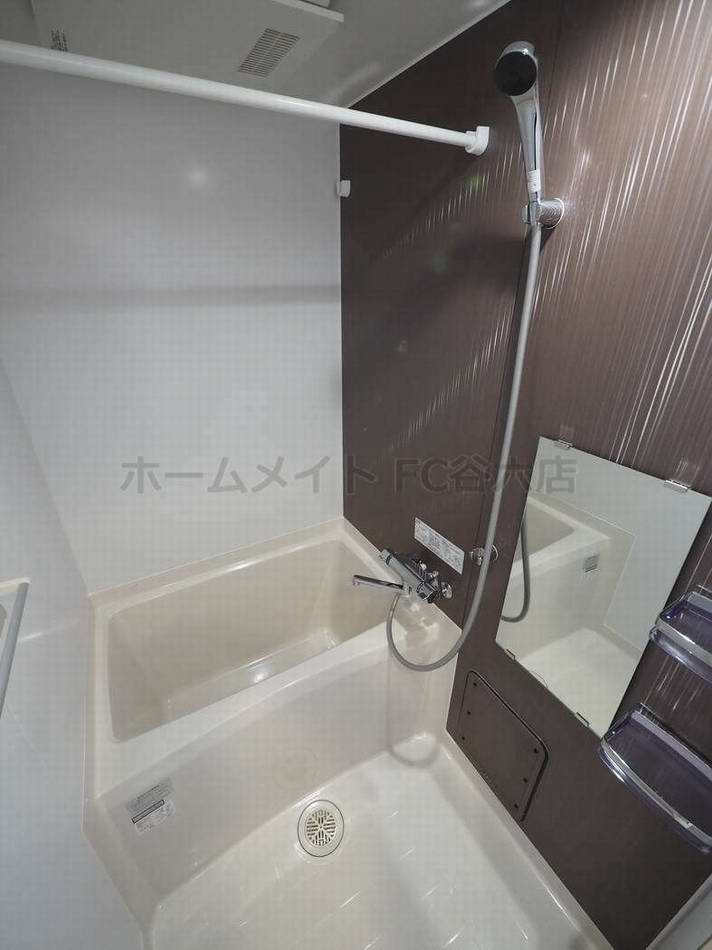 シャワールーム