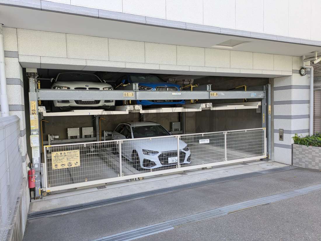 駐車場