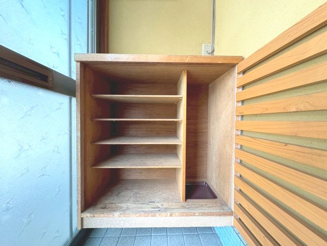 収納