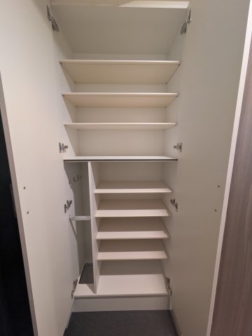 収納