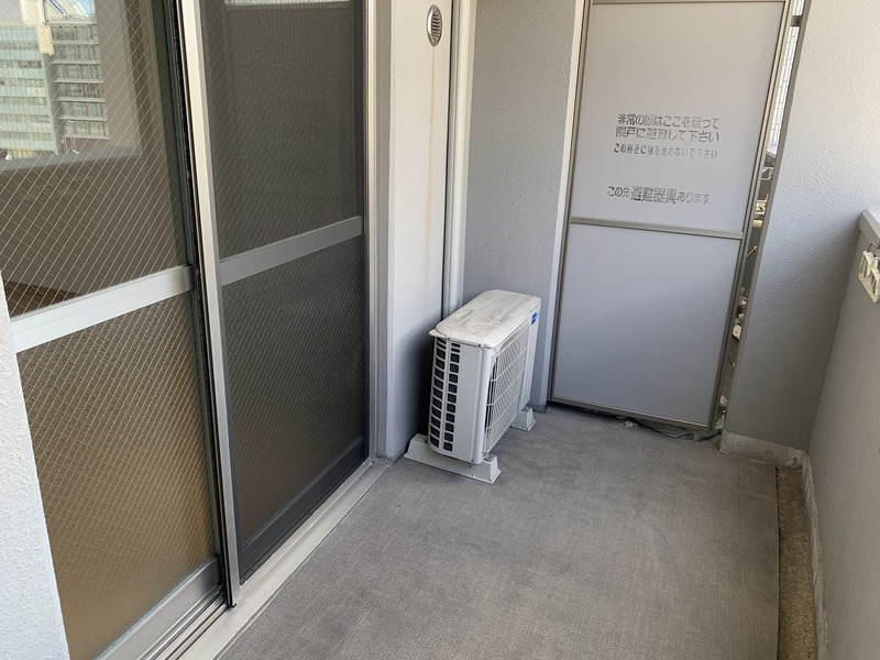 バルコニー