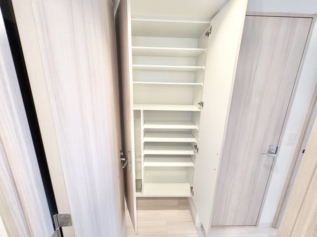 収納