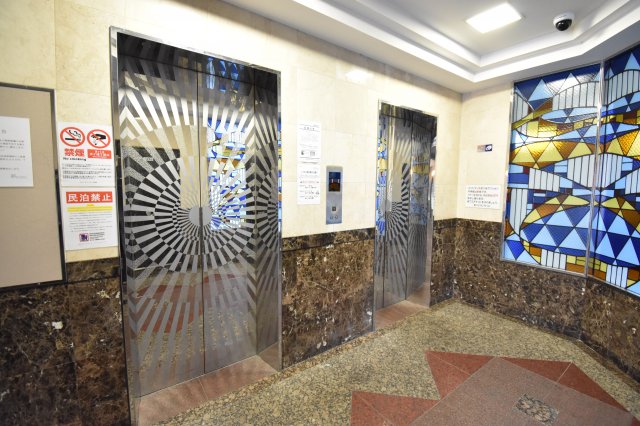 建物エントランス