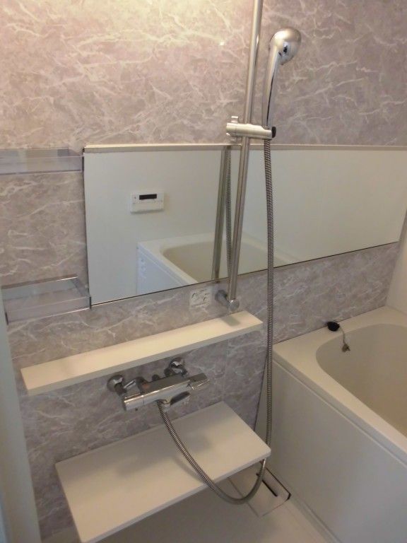 シャワールーム